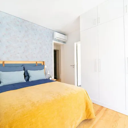 Blue By The River 1 - Elegant Two-bedroom In Santos דירה ליסבון